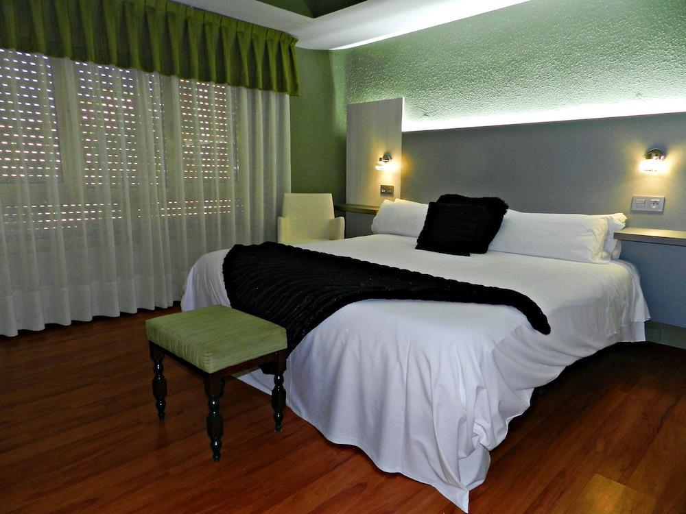 Hotel Alda Centro גיחון מראה חיצוני תמונה