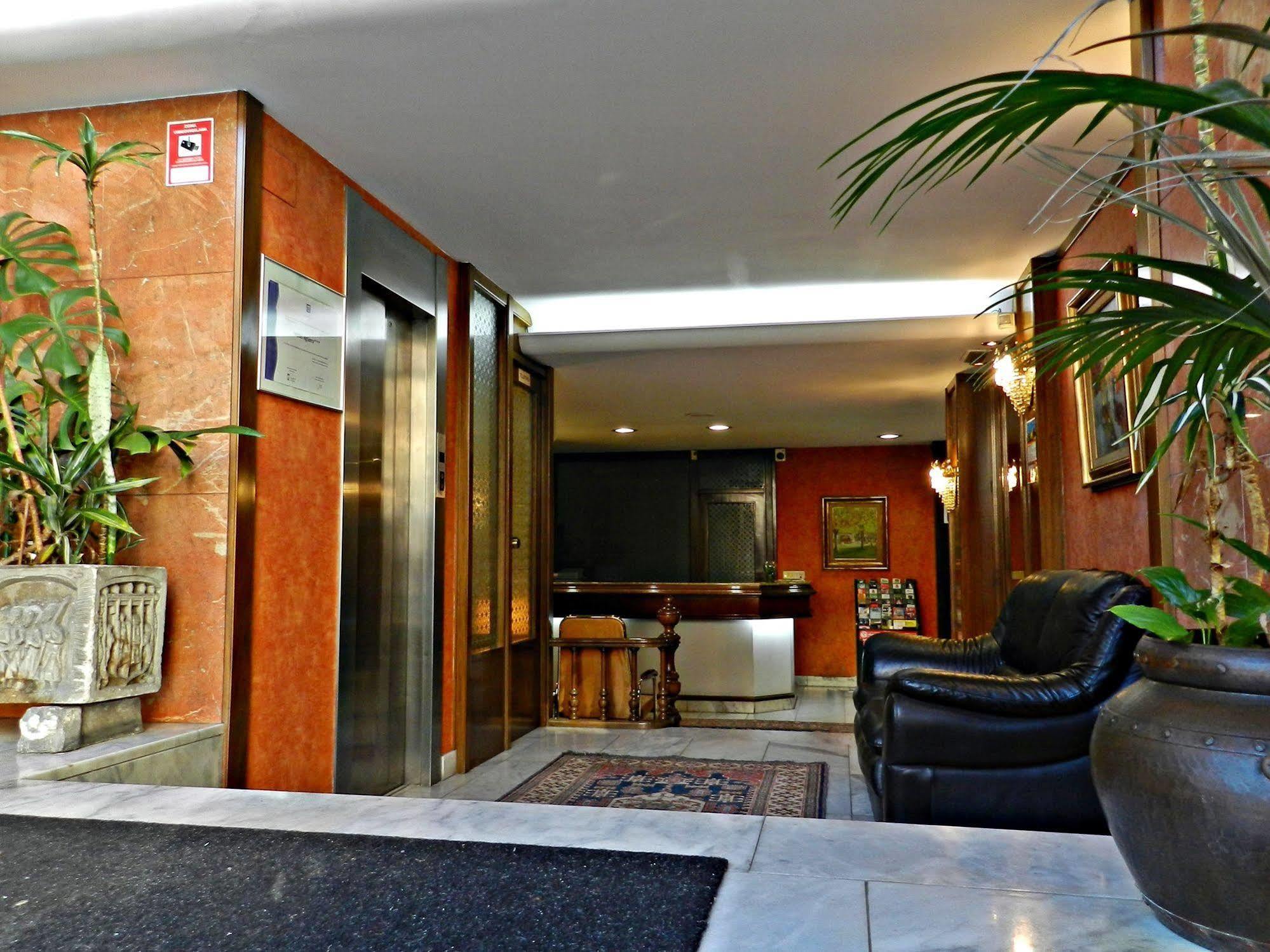 Hotel Alda Centro גיחון מראה חיצוני תמונה